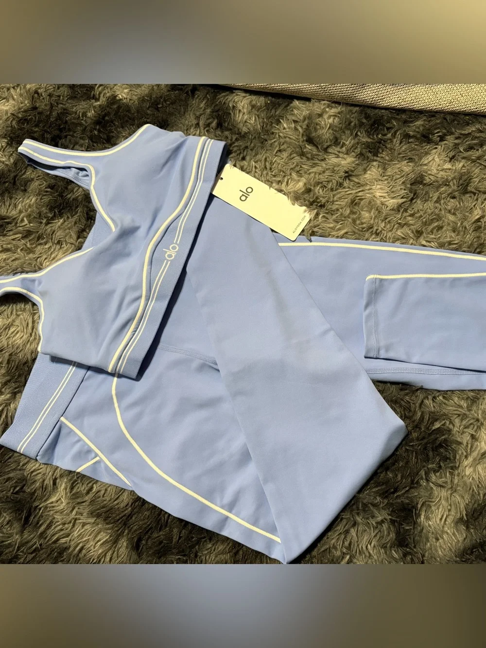 ALO Yoga set  Sky Blue Top with White Piping